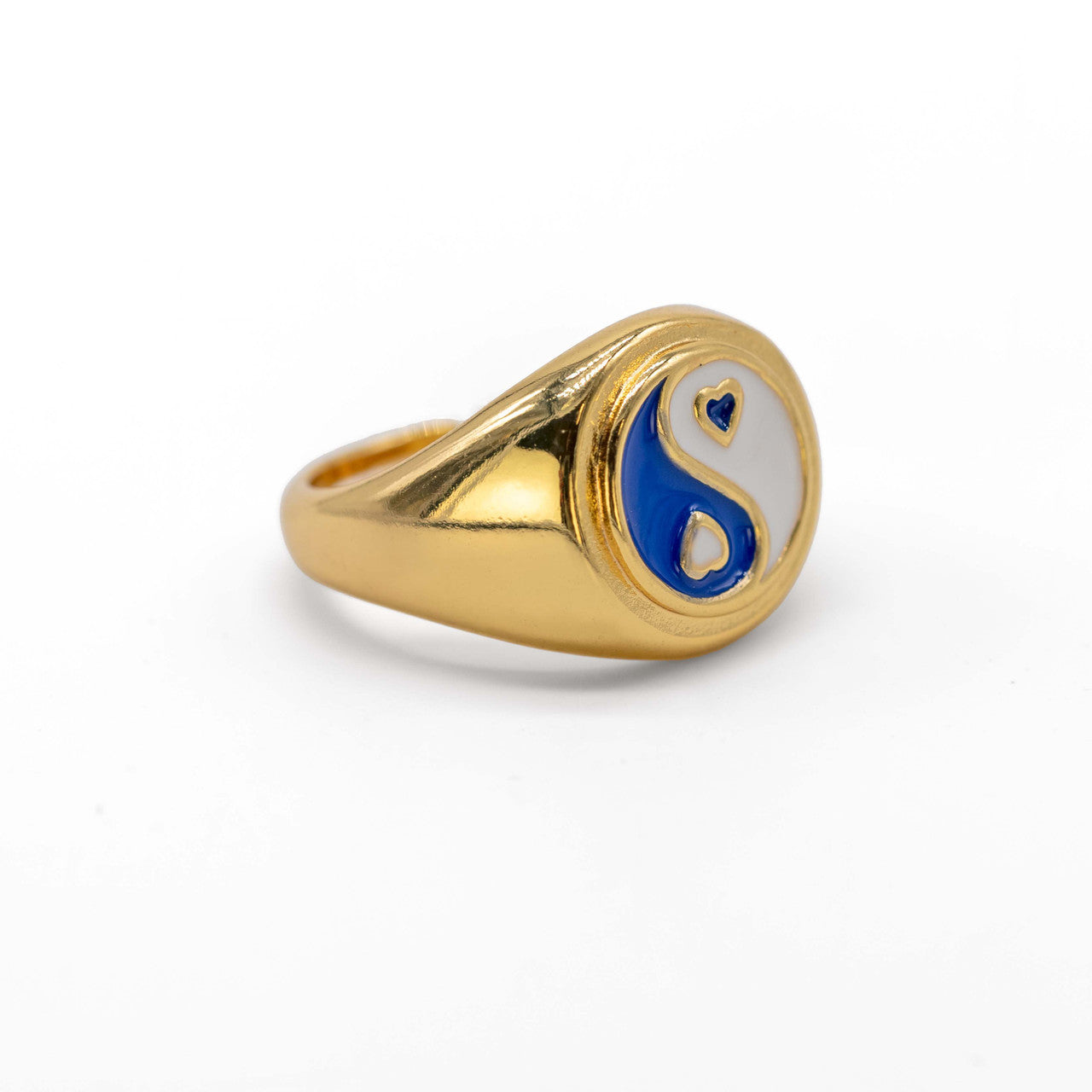 Ying Yang Ring, in Blue & White detail view