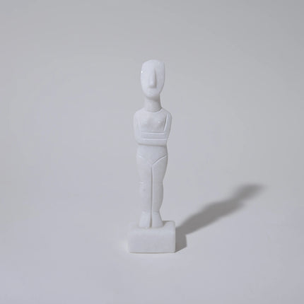 Cycladic marble figurine handmade in Naxos from authentic Naxian marble, minimalist Greek sculpture 14 cm