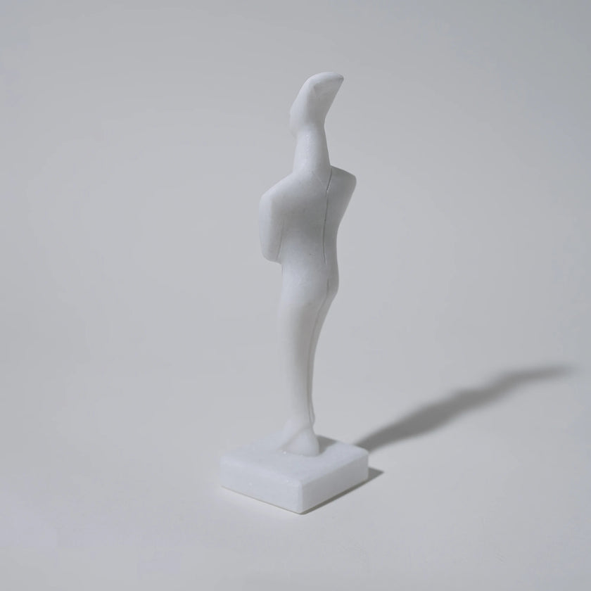 Cycladic Marble Female Figurine Sculpture – Handmade in Naxos from Authentic Naxian Marble