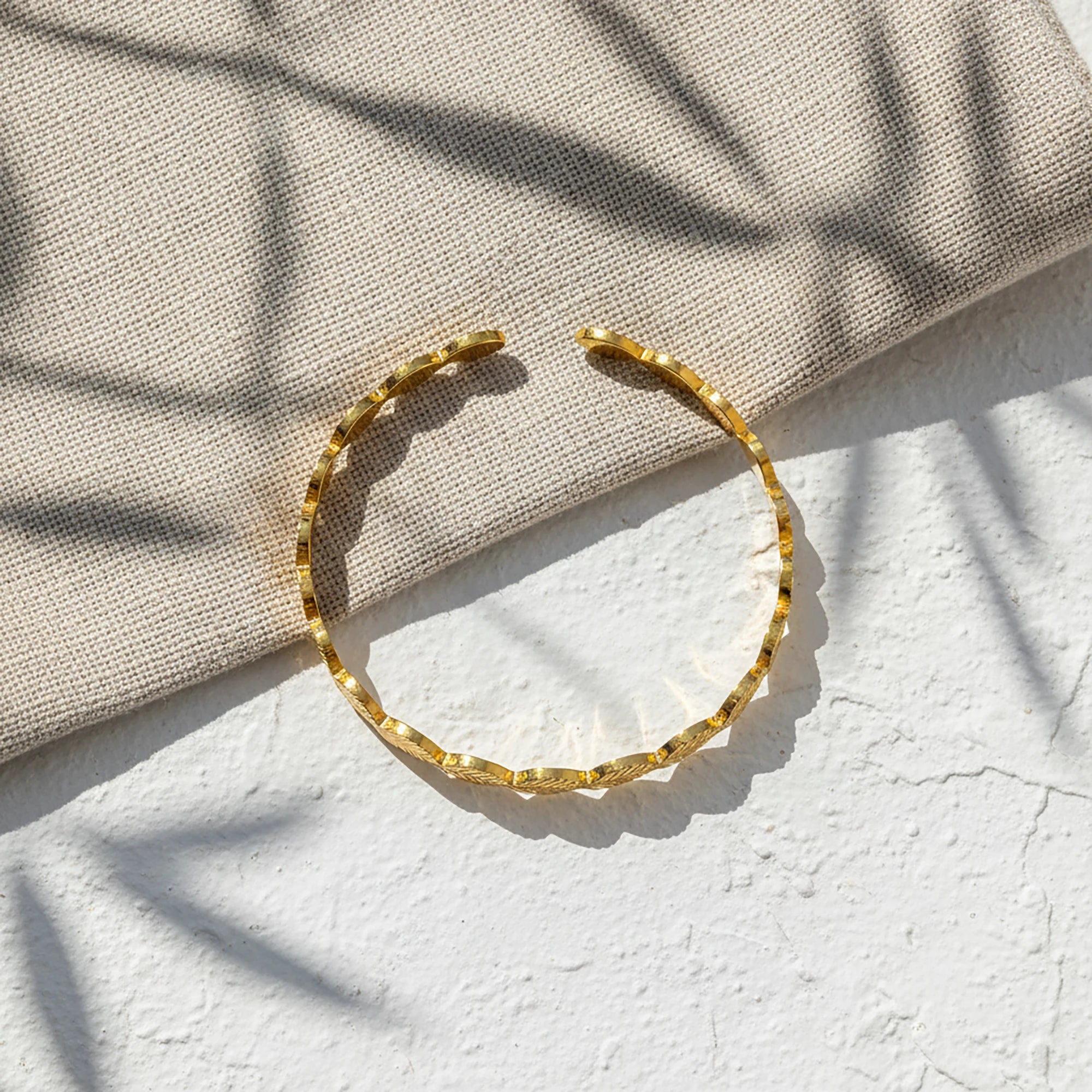 Daphne Wave Cuff Bracelet detail view