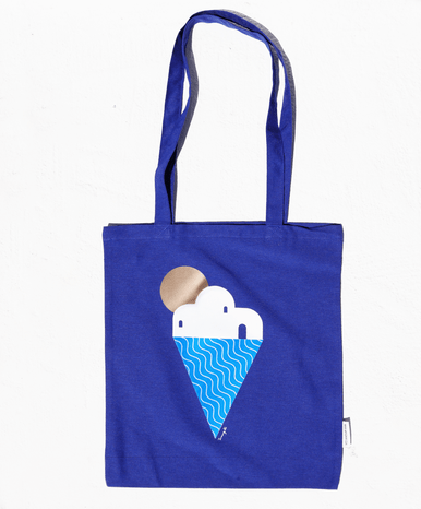 Close up of yummy greece tote bag
